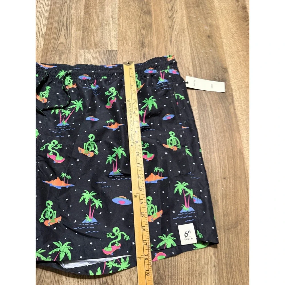 No Boundaries Shorts Men Size XXL Black Swim Trunks Alien UFO Palm Trees